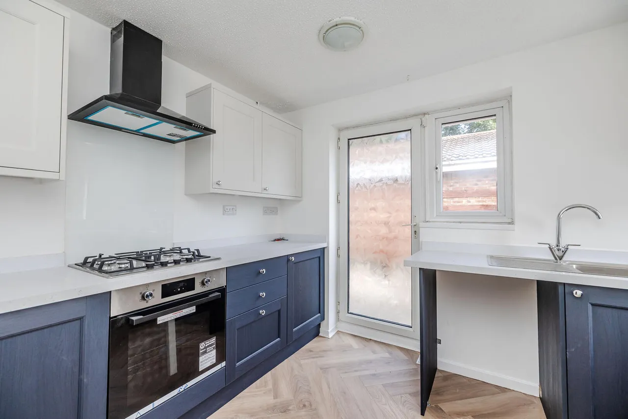 Aldeburgh Avenue, Newcastle Upon Tyne, photo 9
