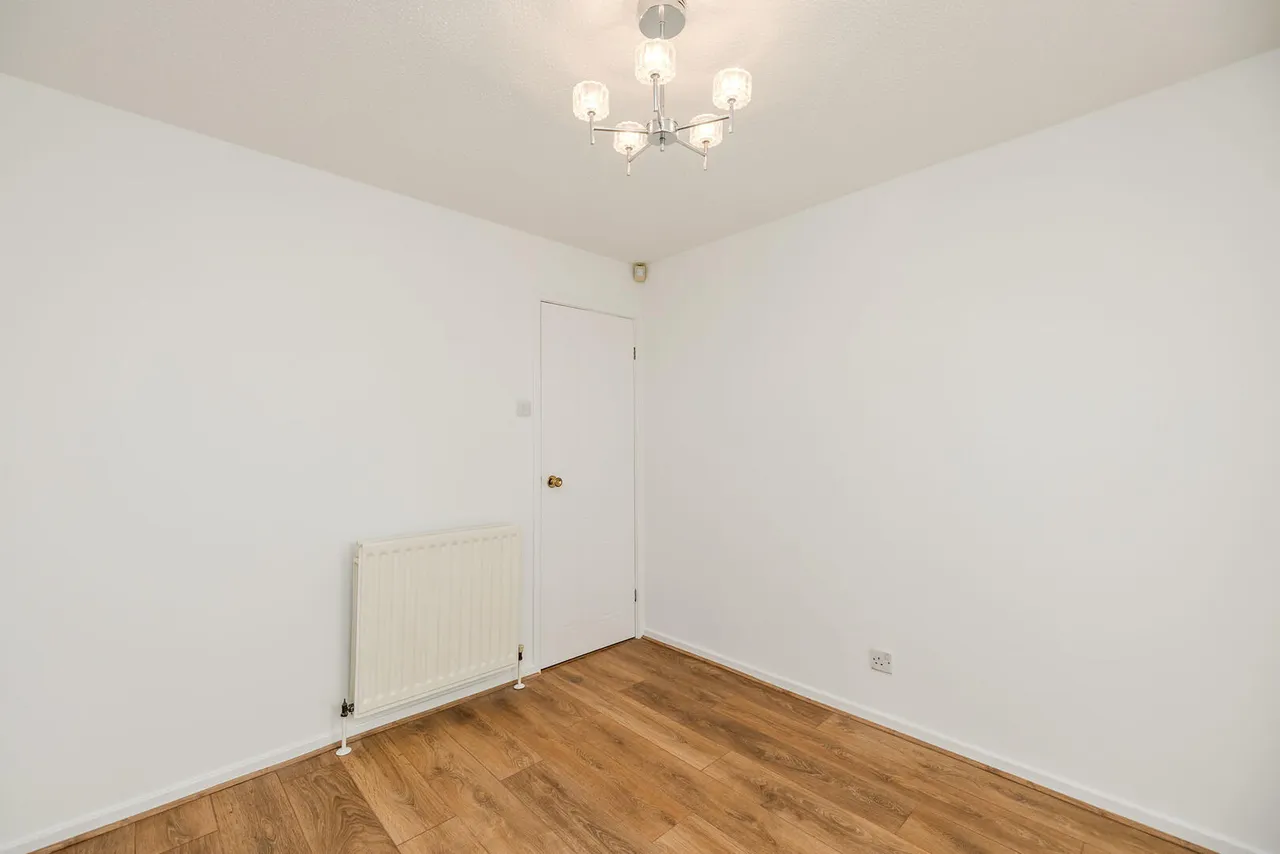 Aldeburgh Avenue, Newcastle Upon Tyne, photo 17
