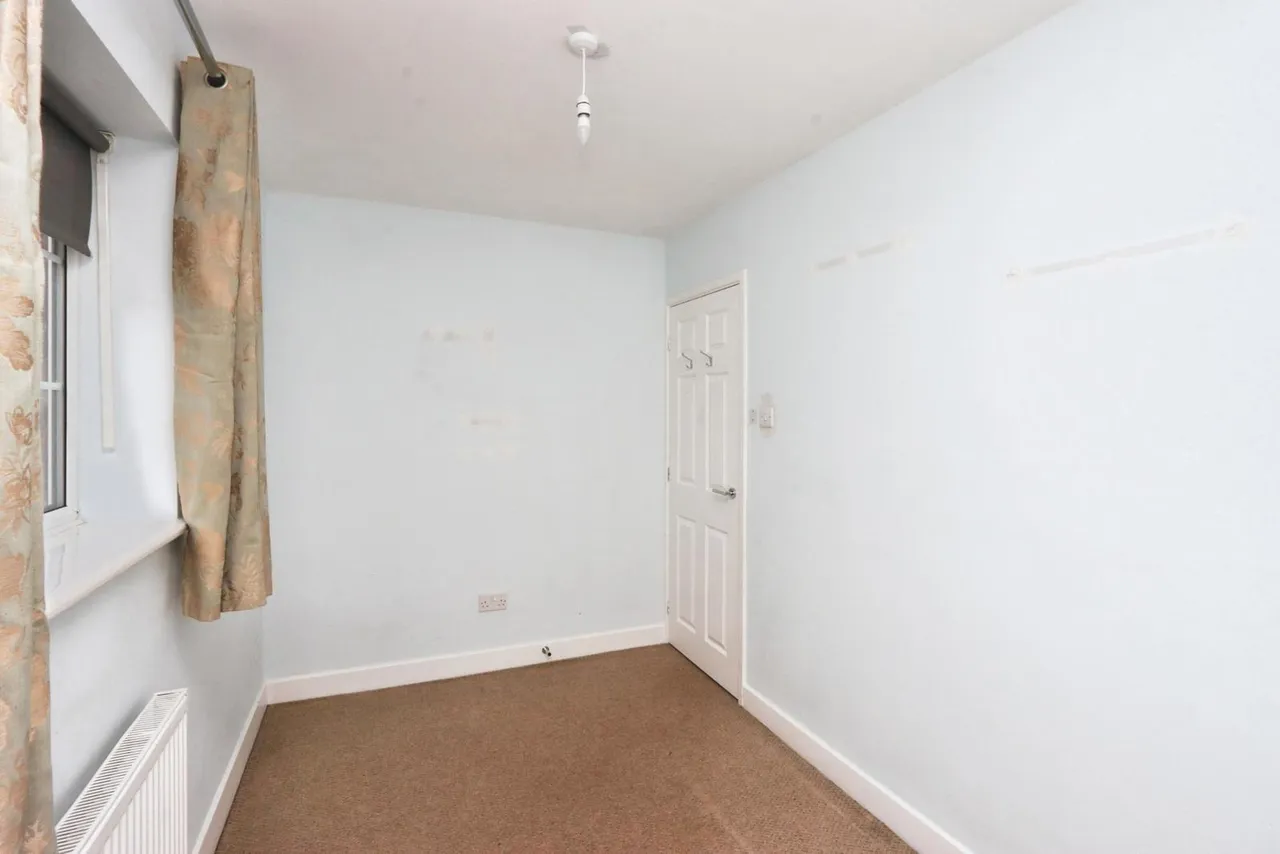 Birley Spa Lane, SHEFFIELD, South Yorkshire, S12, photo 9