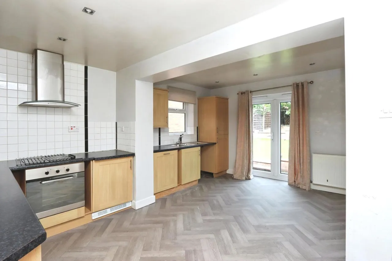 Birley Spa Lane, SHEFFIELD, South Yorkshire, S12, photo 3