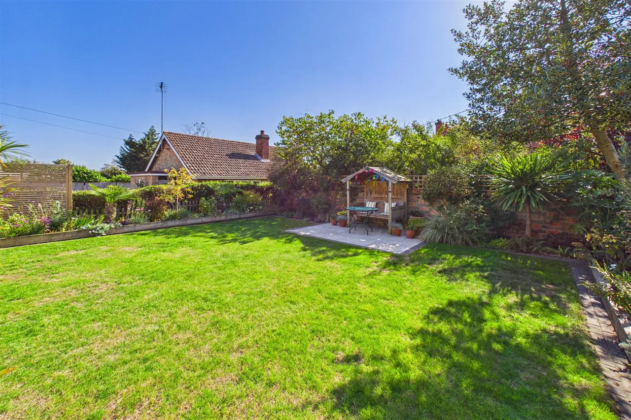Mount Pleasant, Reydon, IP18, photo 24