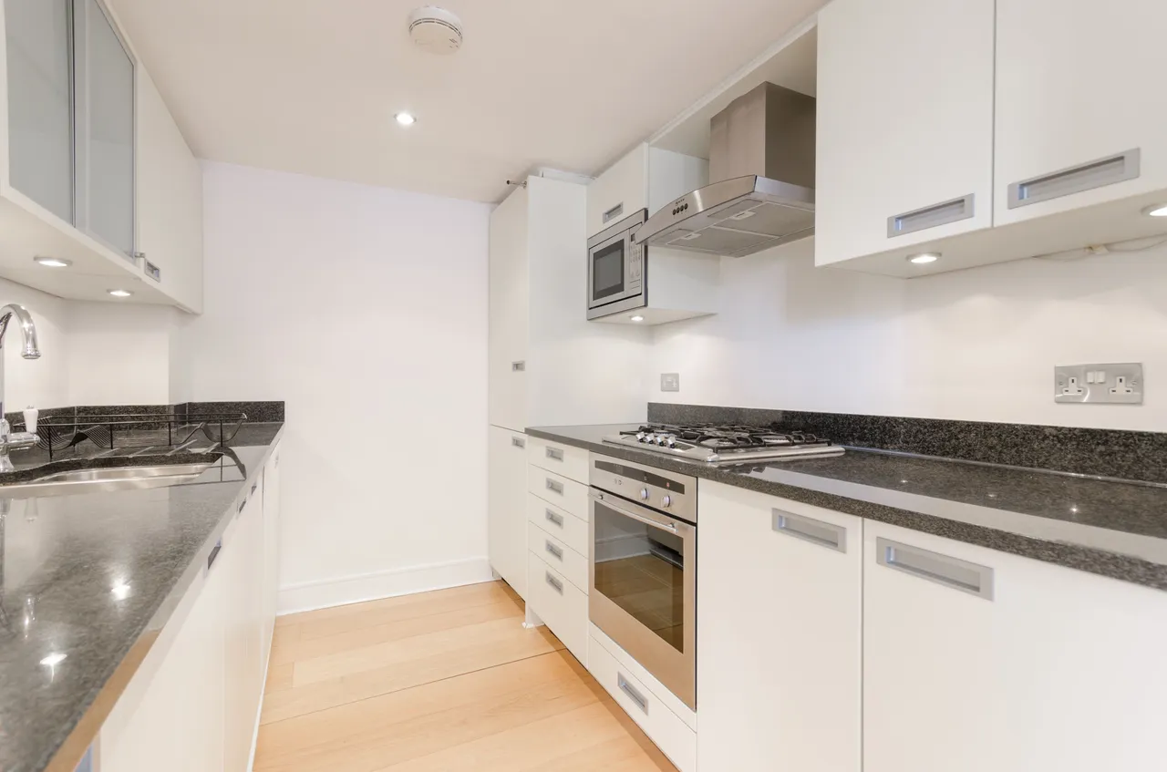 10 Frederick Building, 76 Tottenham Road, London, photo 10