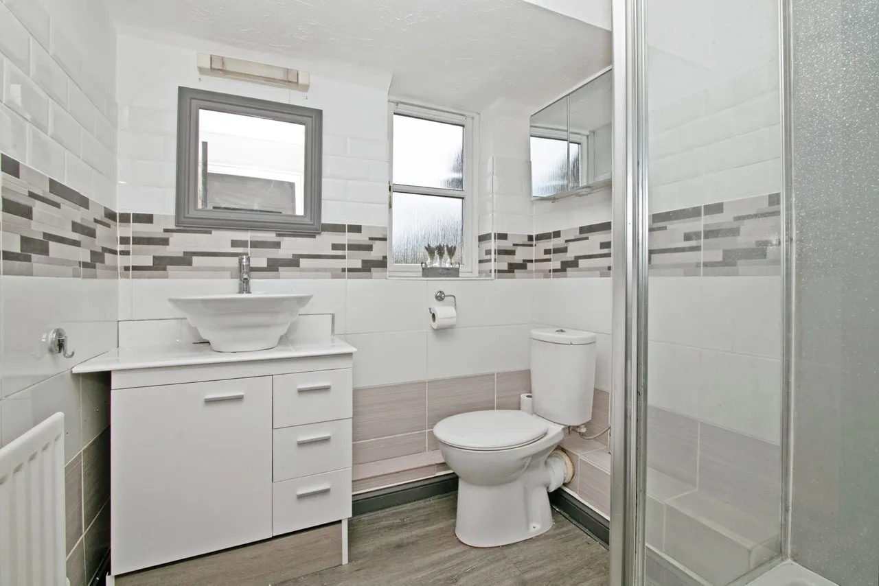 Bishop Temple Road, Truro, TR1, photo 19