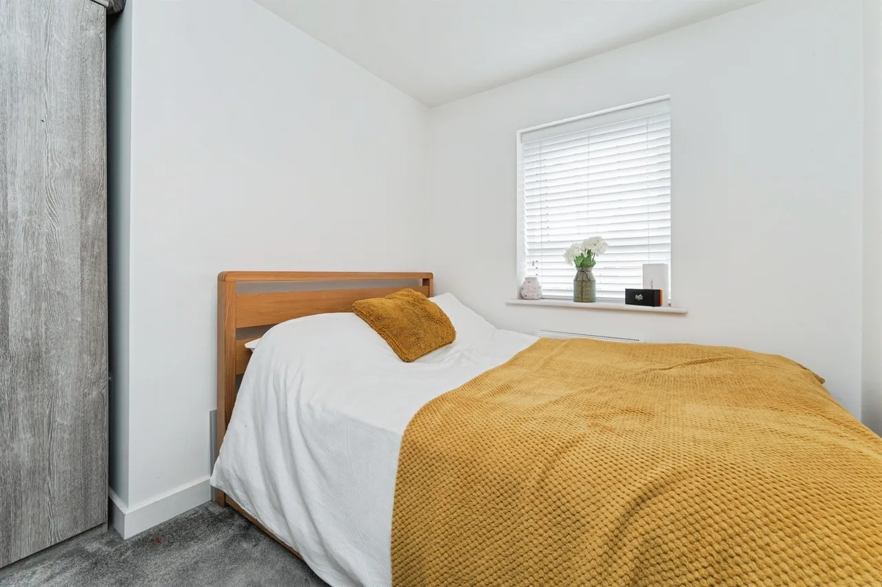 Mahaddie Way, Huntingdon, PE28, photo 18