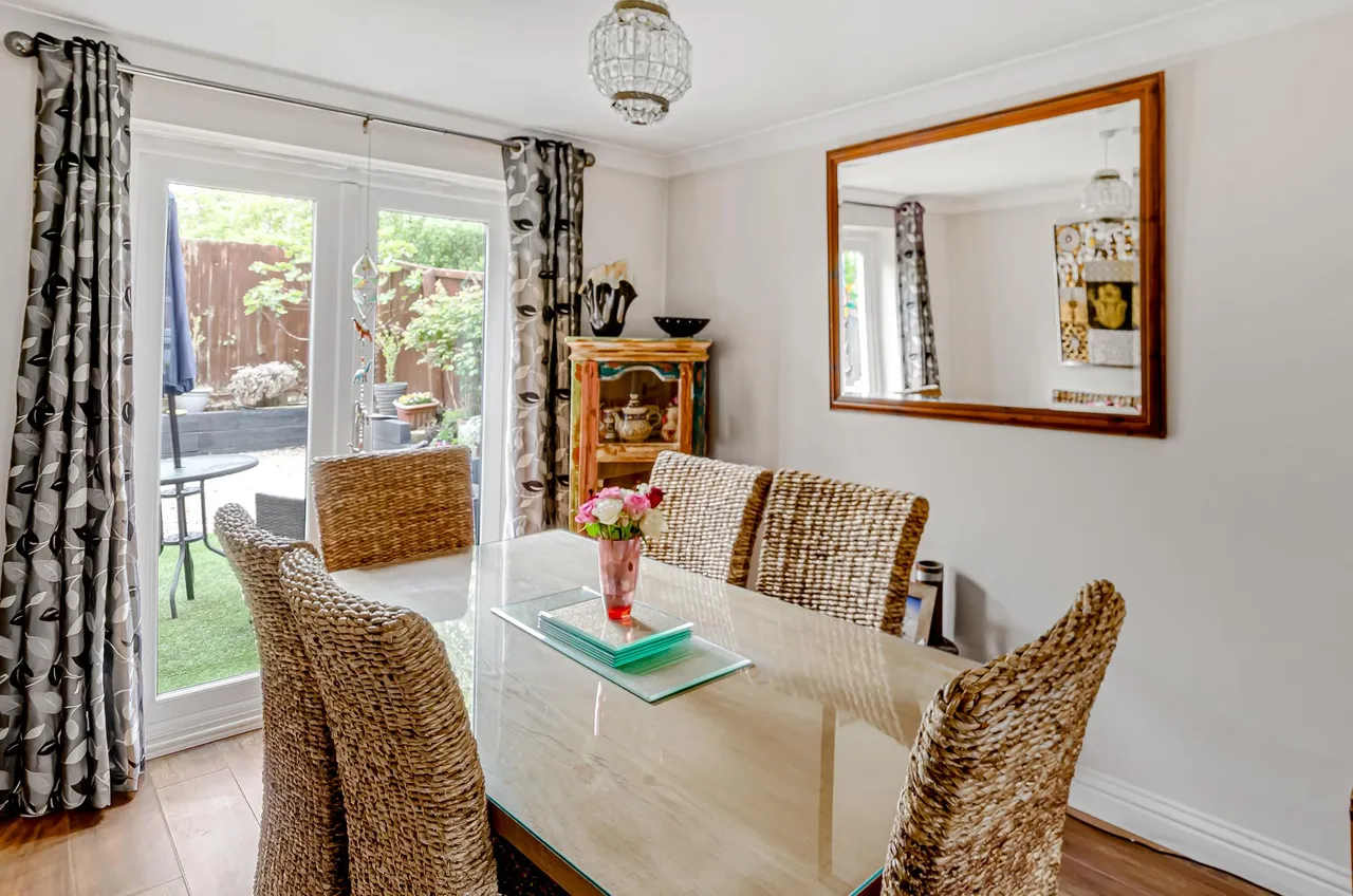 Greave Way, Brimmington, S43, photo 11