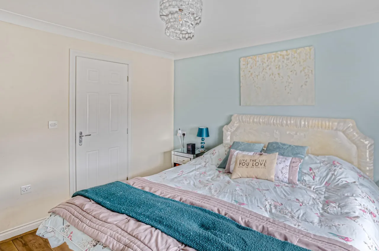 Greave Way, Brimmington, S43, photo 19