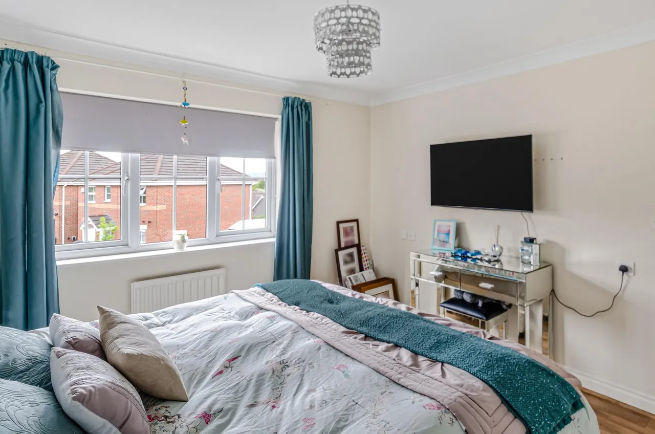 Greave Way, Brimmington, S43, photo 15