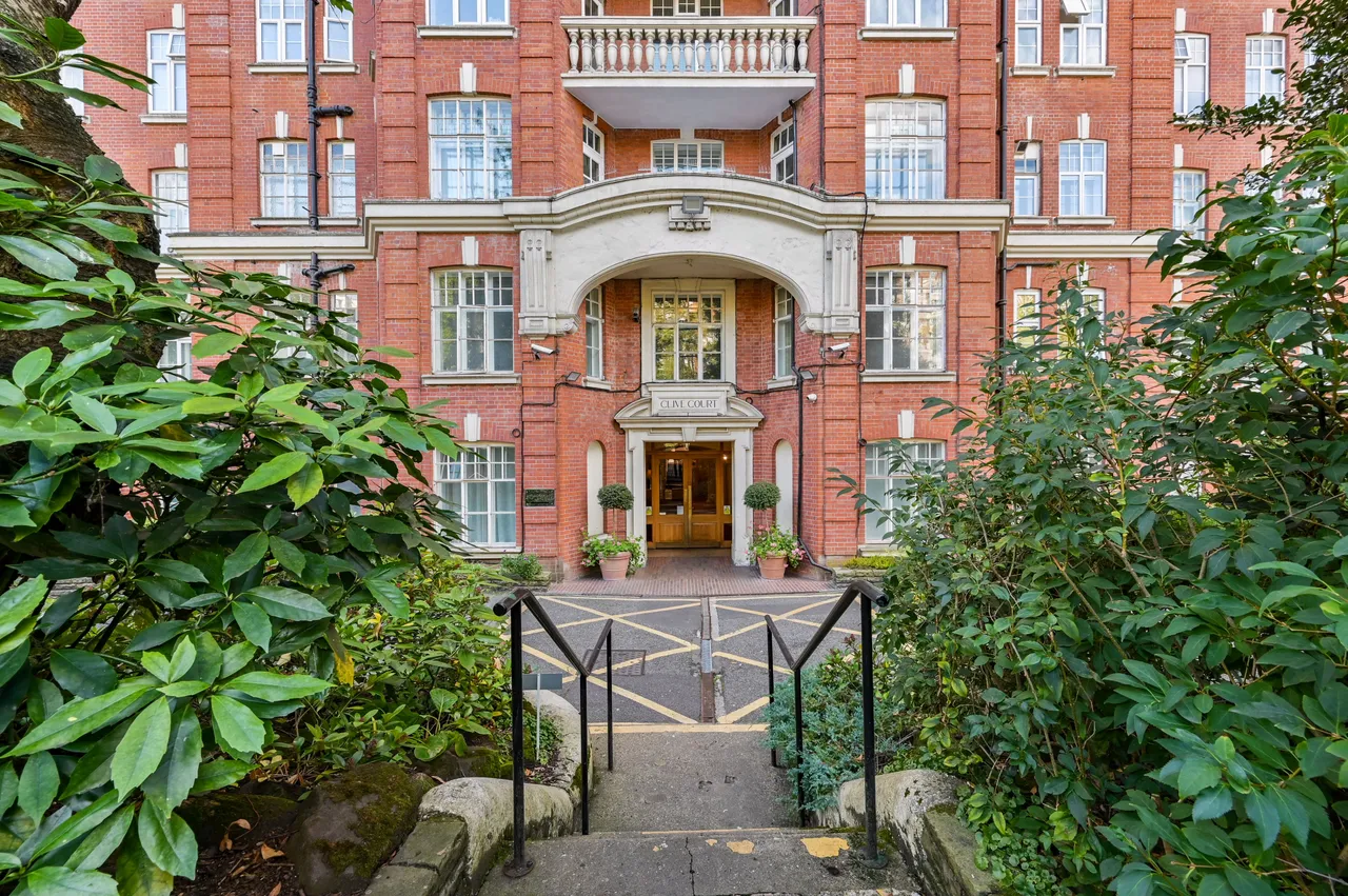 London, W9, photo 2