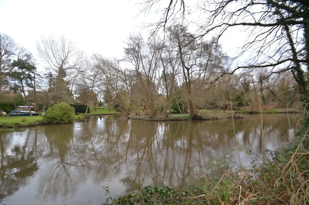 Wey Meadows, Weybridge, KT13 8XY, photo 12