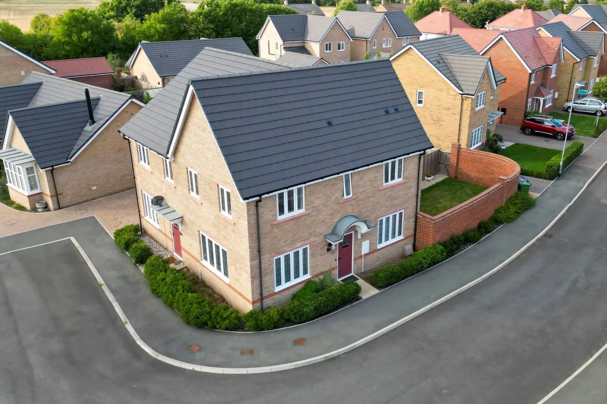 3 bed house for sale, Long Road, Swavesey, CB24