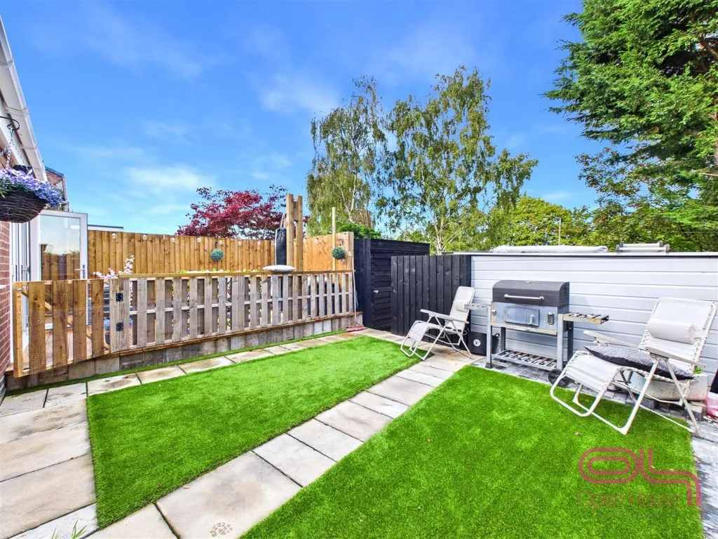 Handsacre Close, Swadlincote, DE11, photo 32