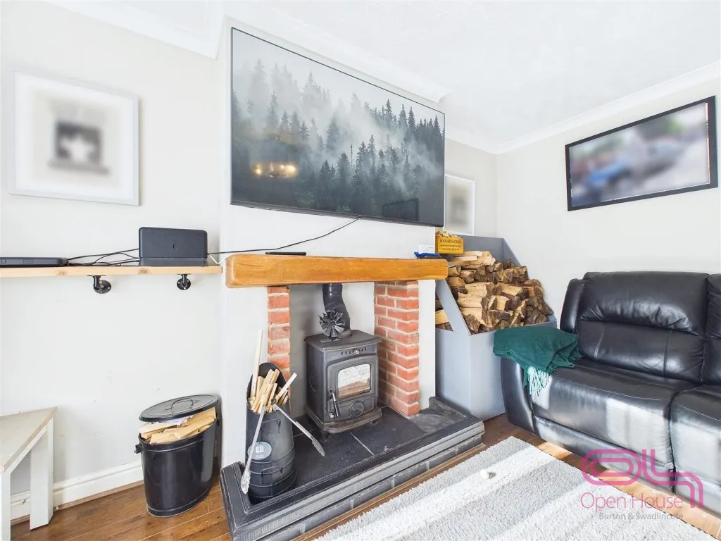 Handsacre Close, Swadlincote, DE11, photo 7