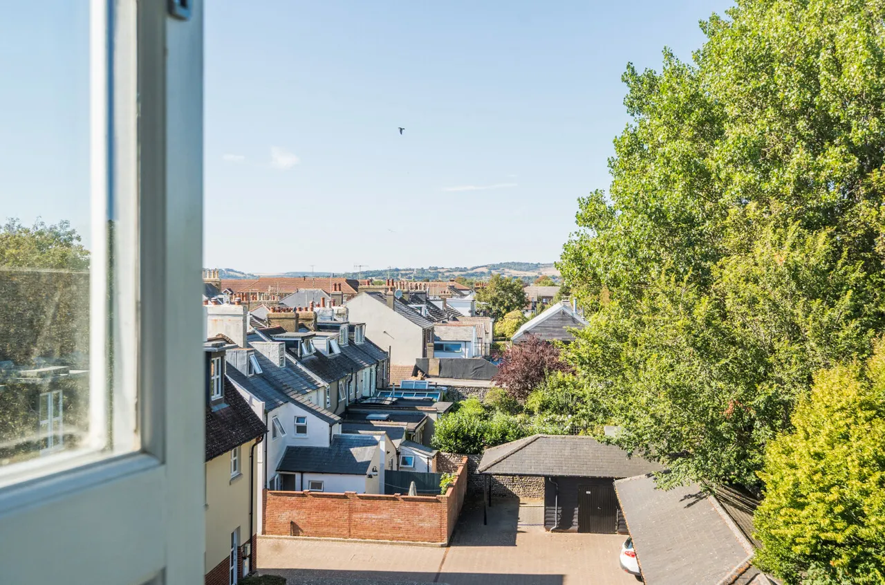 Park Road, Worthing, BN11, photo 9