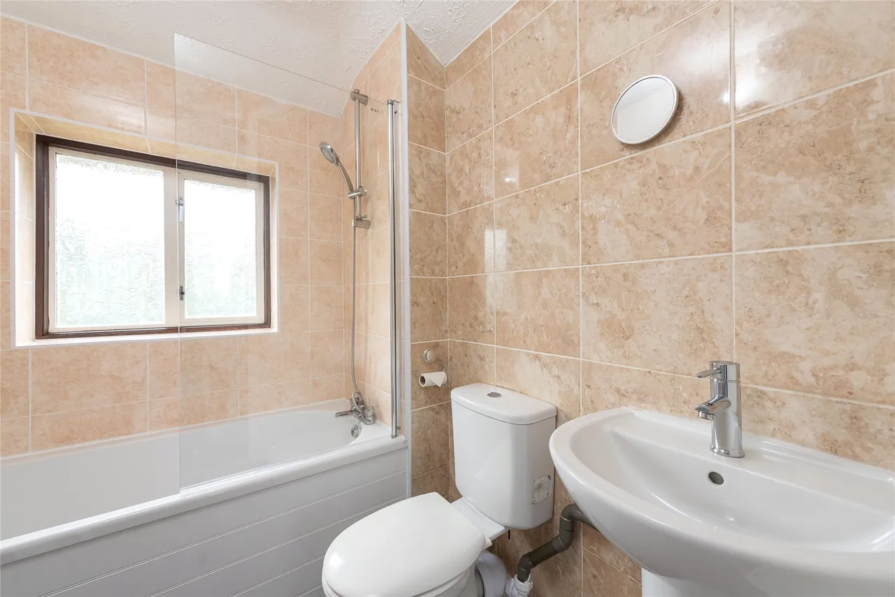 Favell Drive, Furzton, MK4, photo 6