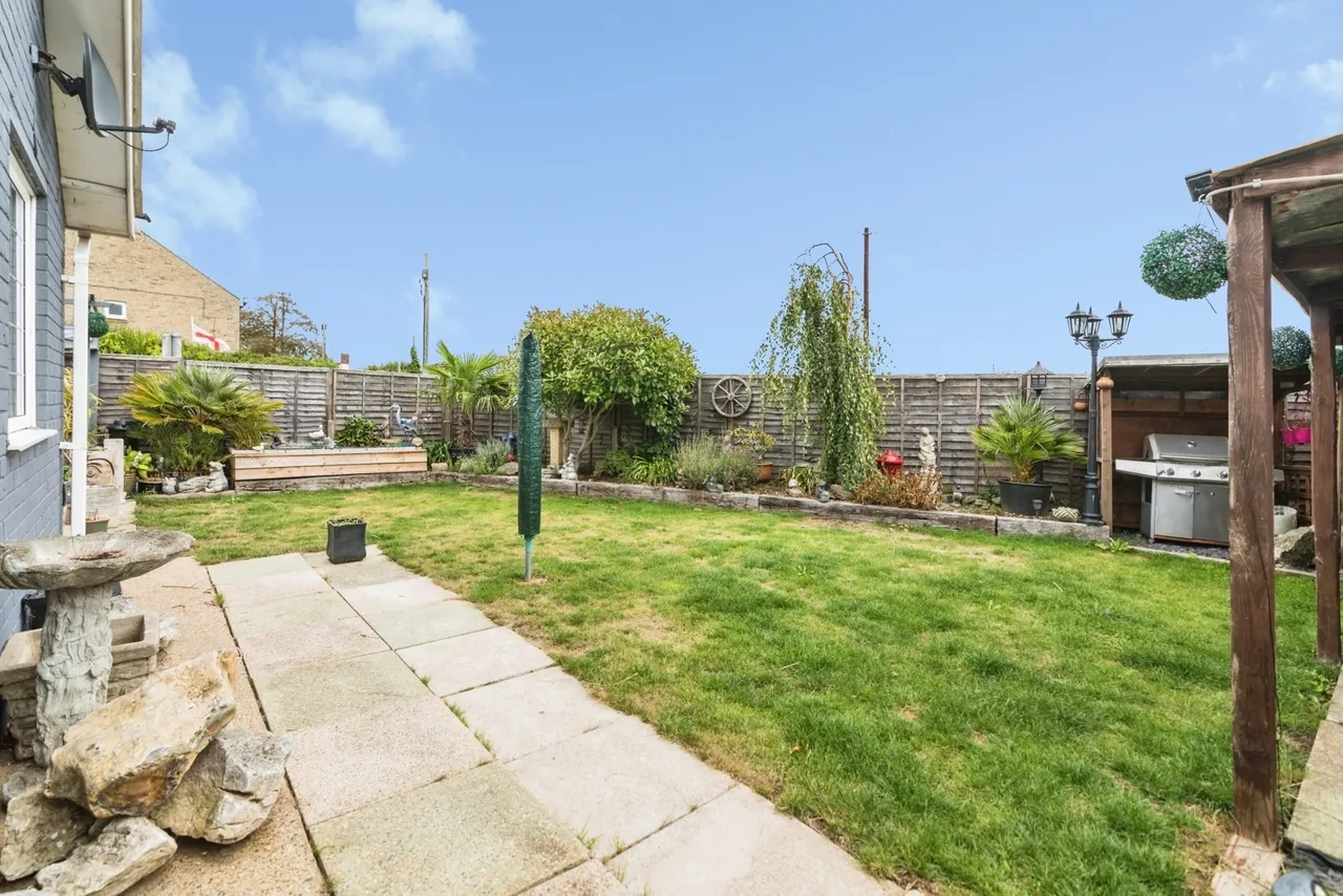 The Gardens, Carlton Colville, Lowestoft, Suffolk, NR33, photo 10