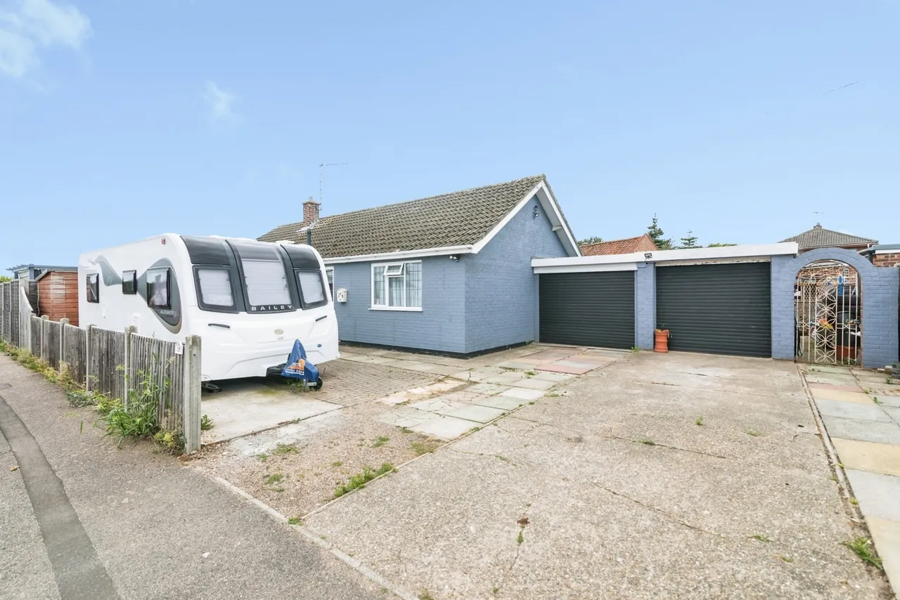 The Gardens, Carlton Colville, Lowestoft, Suffolk, NR33, photo 18
