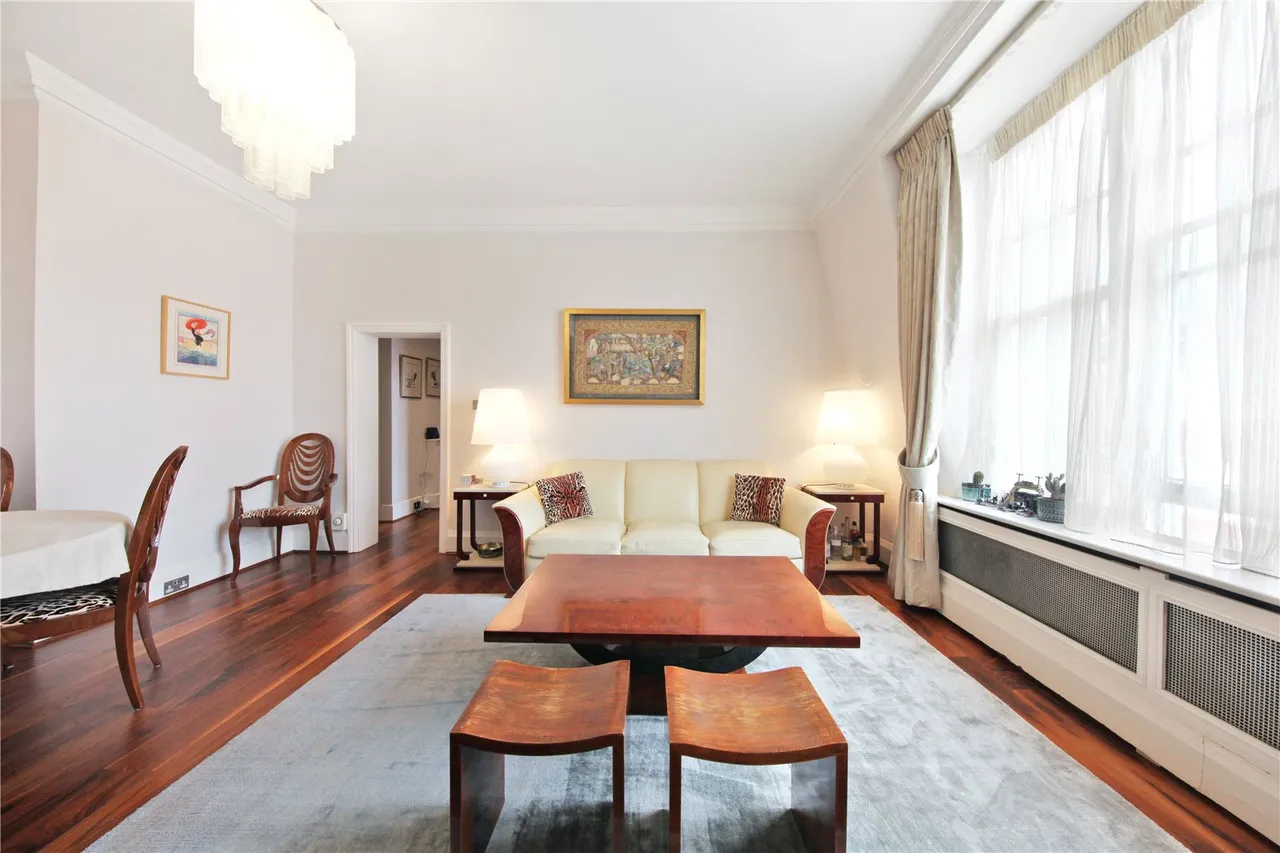 Sloane Court West, London, SW3, photo 2