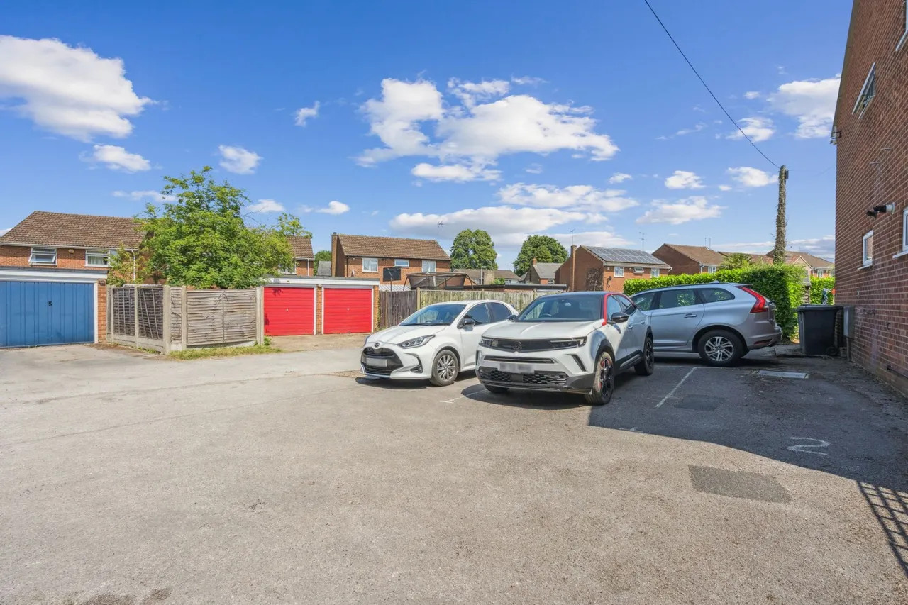 Jennings Field, Flackwell Heath, HP10, photo 8