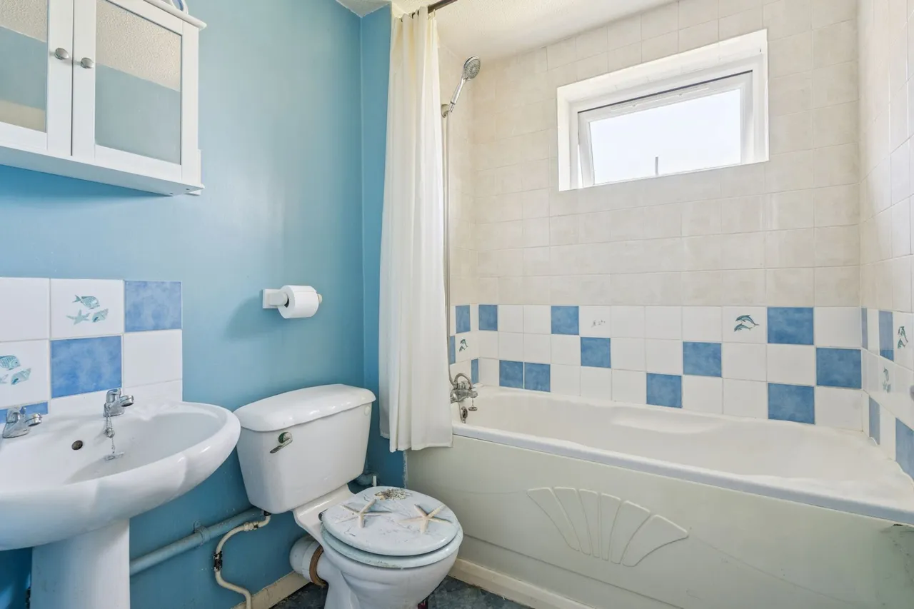 Jennings Field, Flackwell Heath, HP10, photo 7