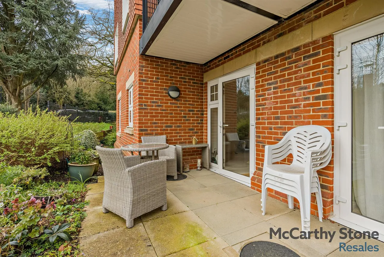 Marple Lane, Chalfont St. Peter, SL9, photo 13