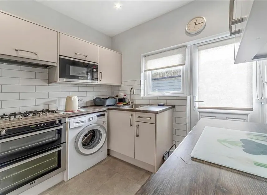 3 bed house for sale — Holme Lacey Road, Lee, SE12