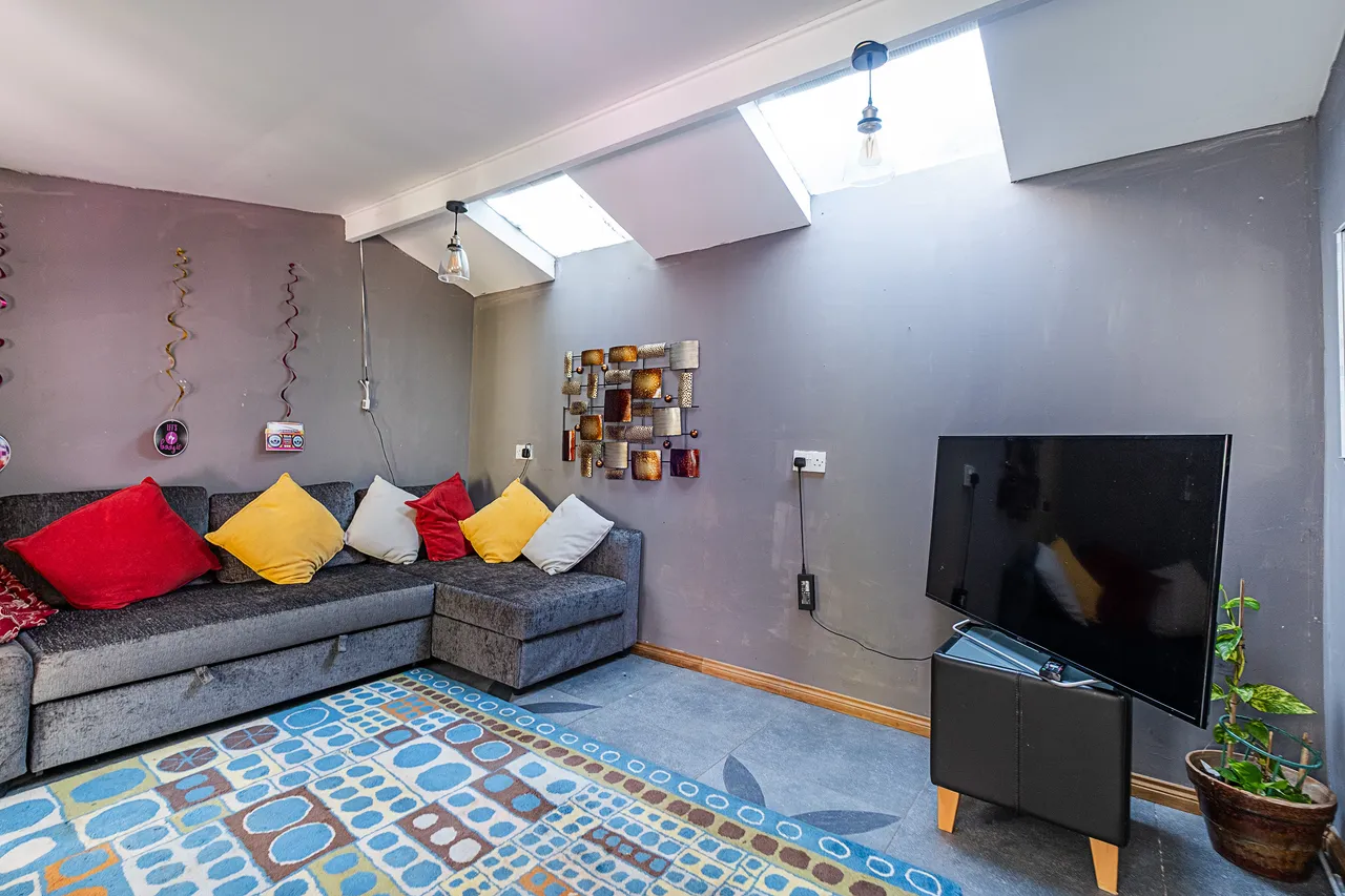 Strathearn Road, London, SW19, photo 7