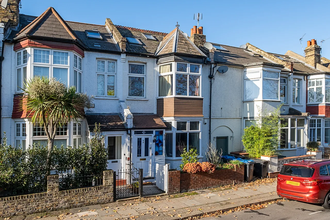 4 bed house for sale — Strathearn Road, London, SW19
