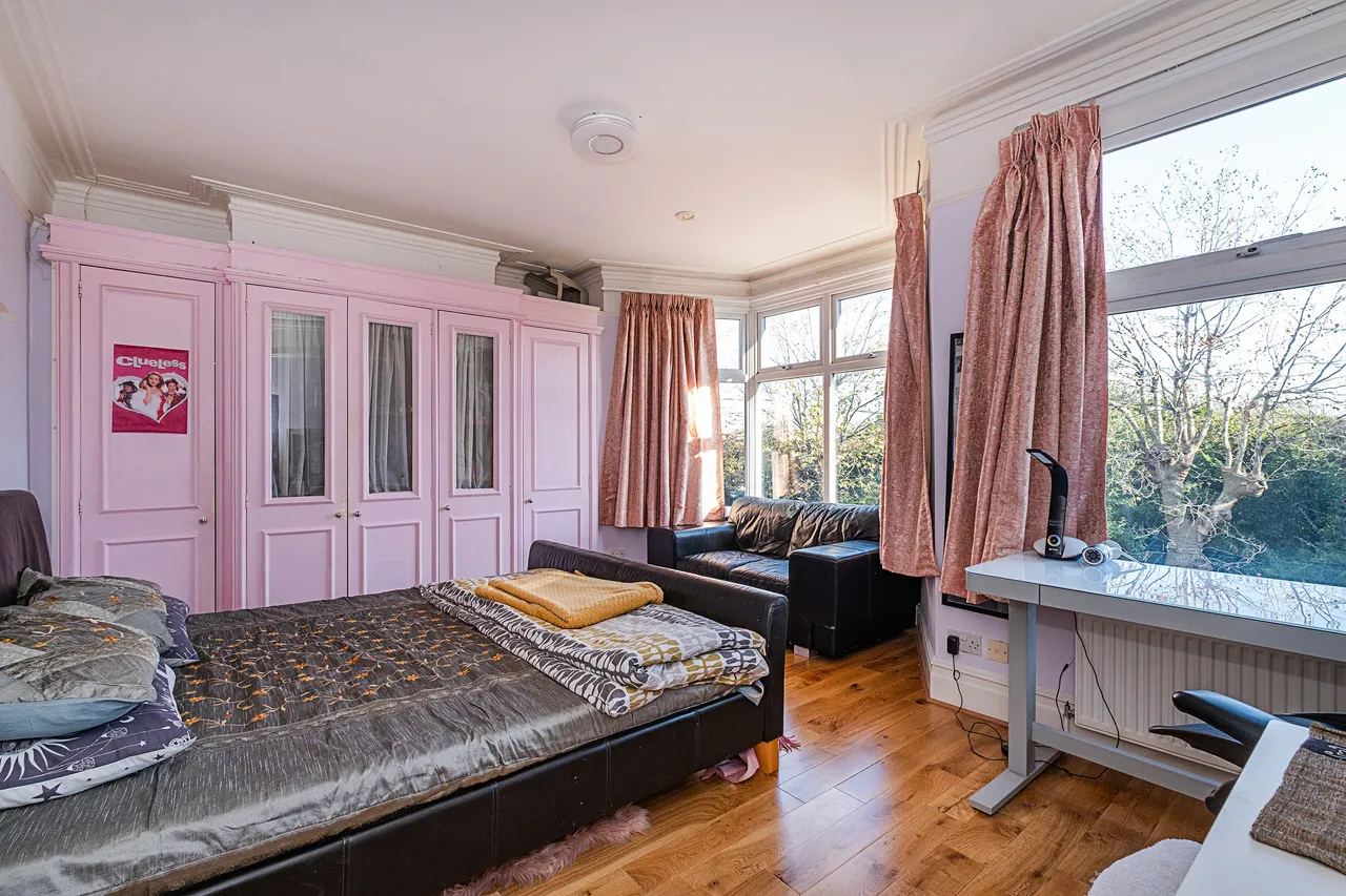 Strathearn Road, London, SW19, photo 4