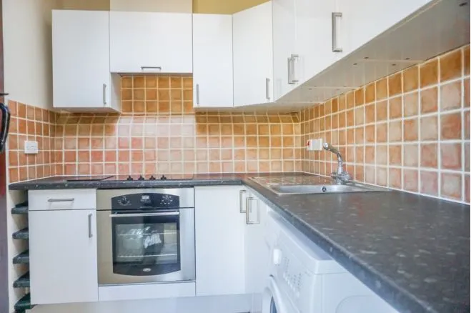 Thornborough Road, Nash, Milton Keynes, photo 2