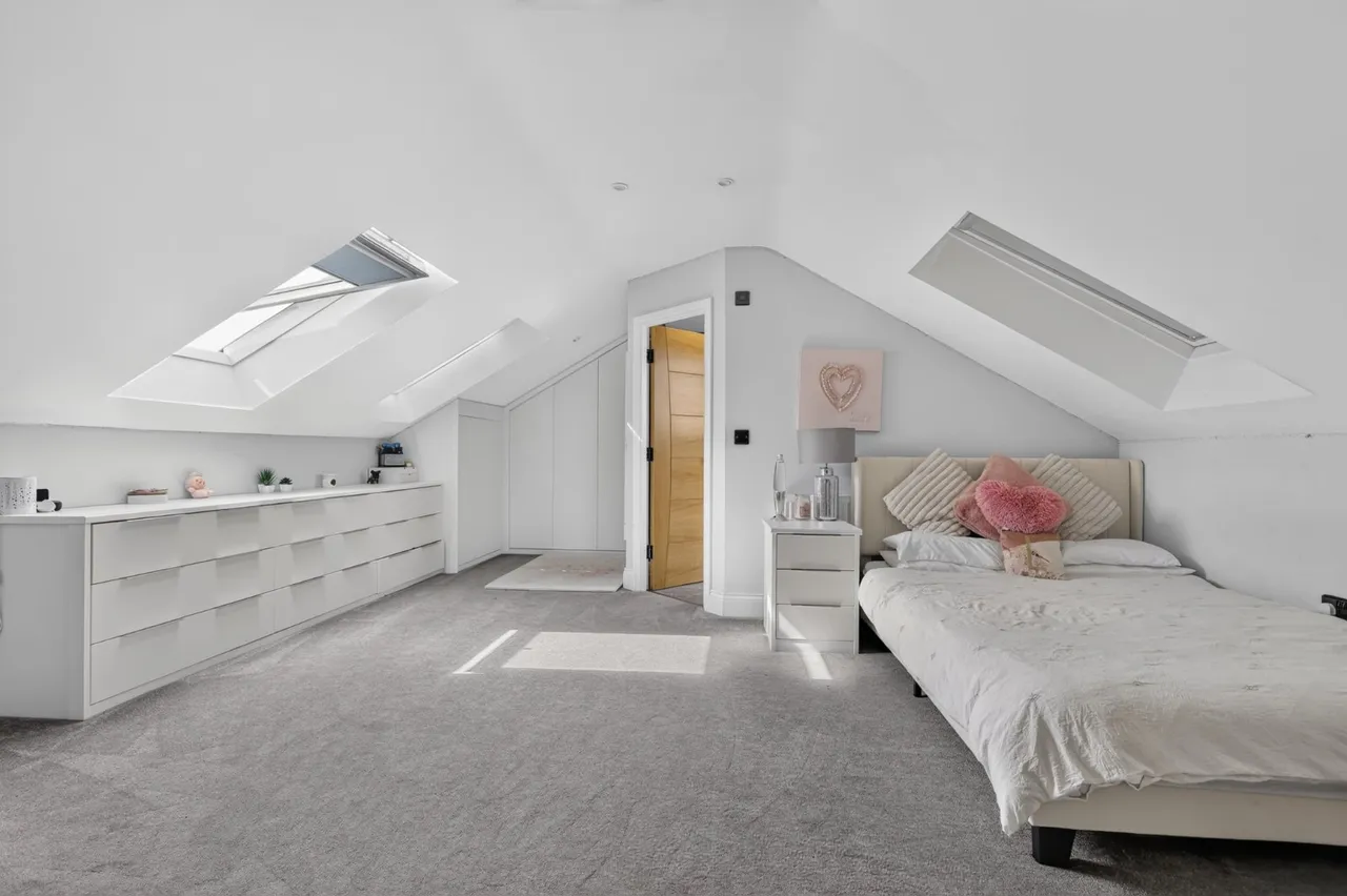 Monson Avenue, Calverley, LS28, photo 33
