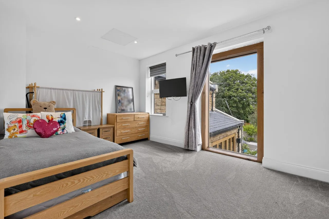 Monson Avenue, Calverley, LS28, photo 27