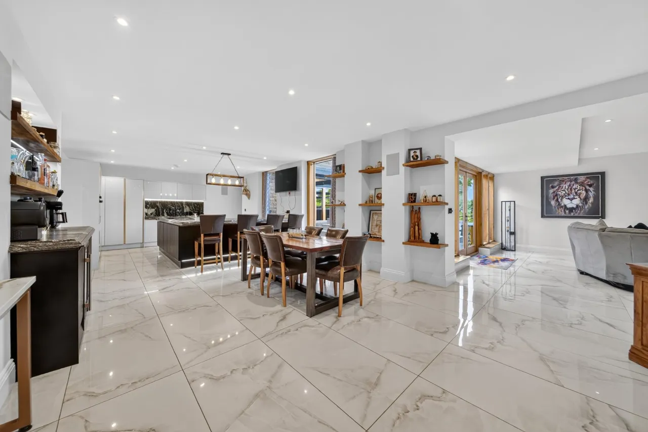 Monson Avenue, Calverley, LS28, photo 3