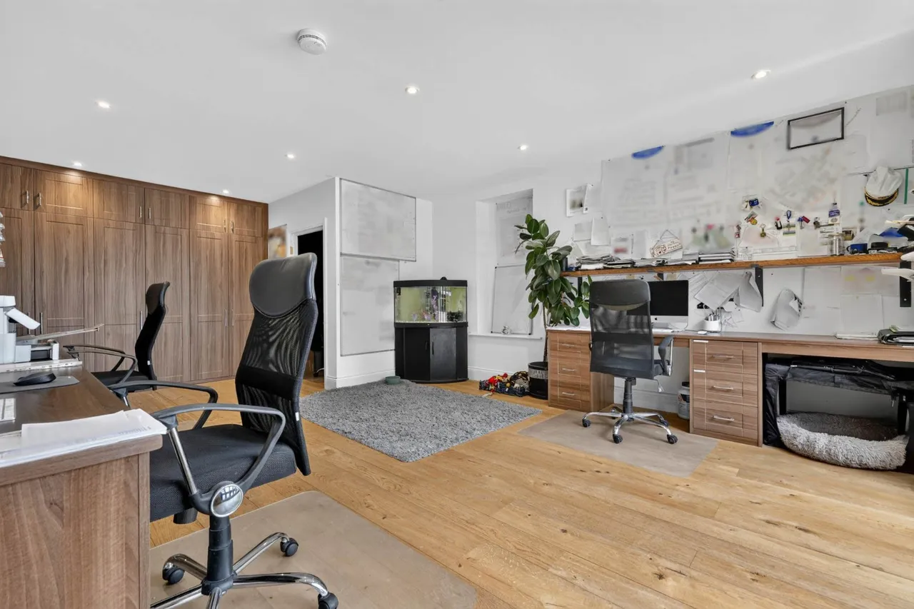 Monson Avenue, Calverley, LS28, photo 13