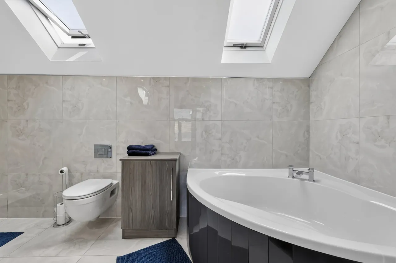 Monson Avenue, Calverley, LS28, photo 23
