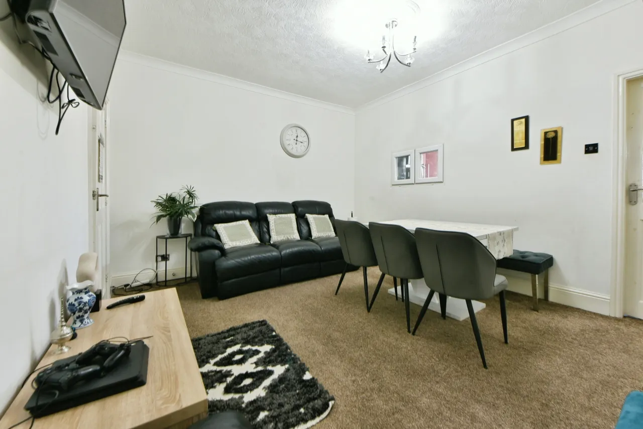 Ashford Street, Nelson, BB9, photo 2