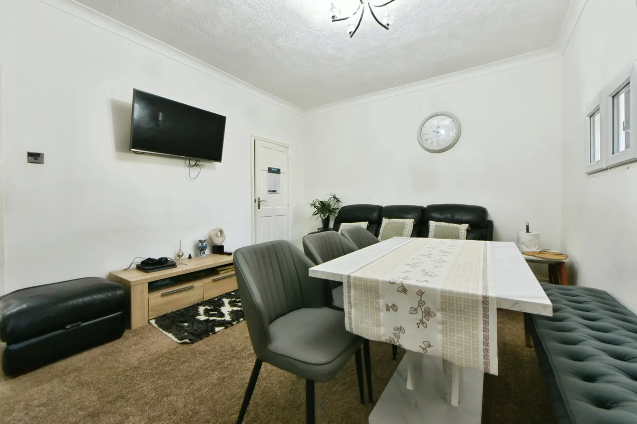 Ashford Street, Nelson, BB9, photo 16