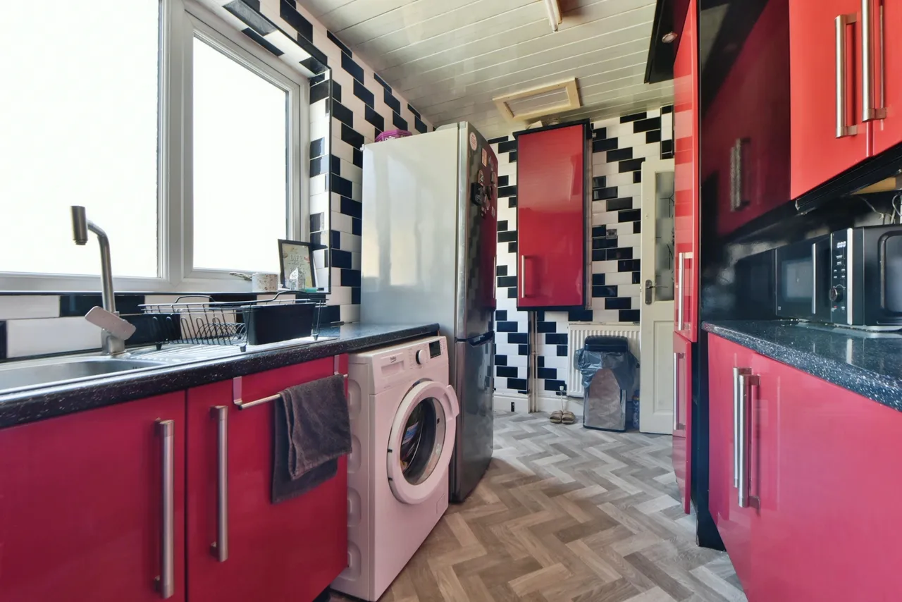 Ashford Street, Nelson, BB9, photo 17