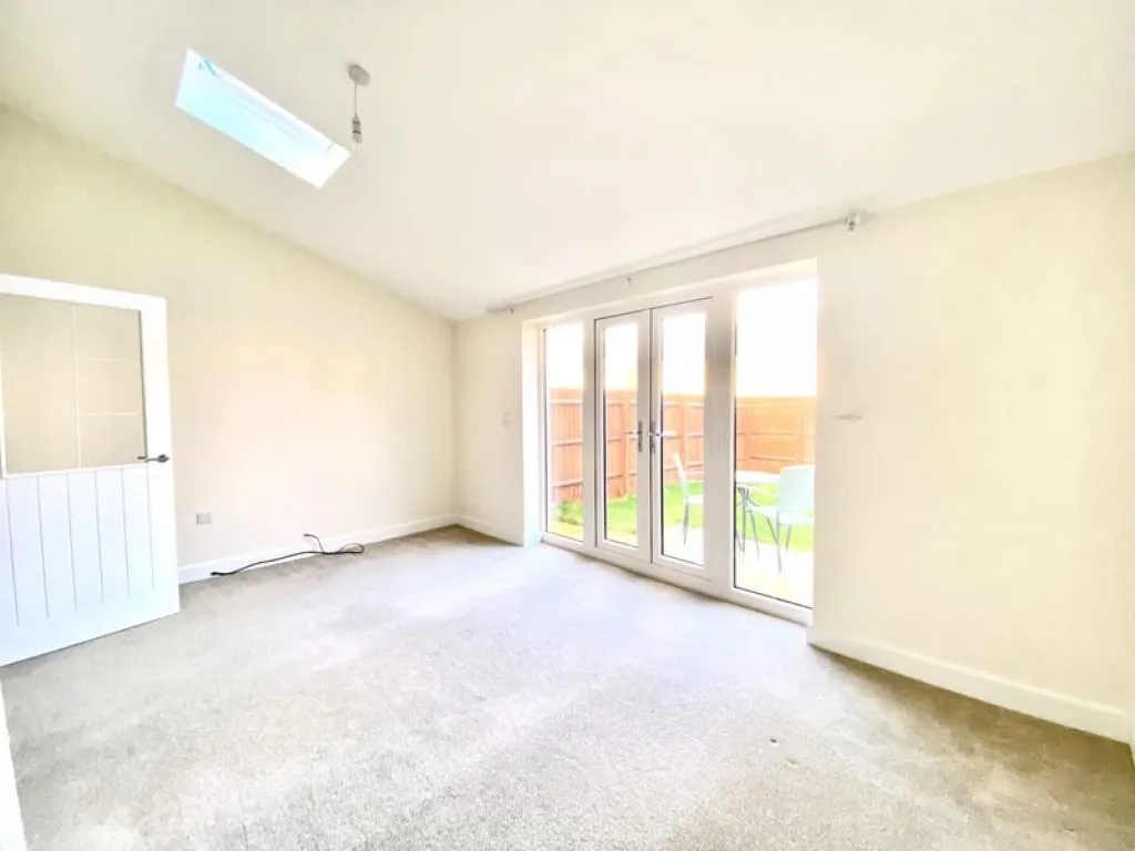 Station Road, Calne, photo 5