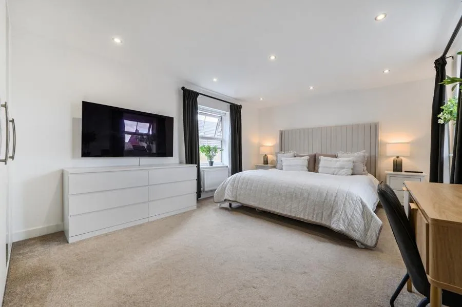 Blush Crescent, Carterton, OX18, photo 12