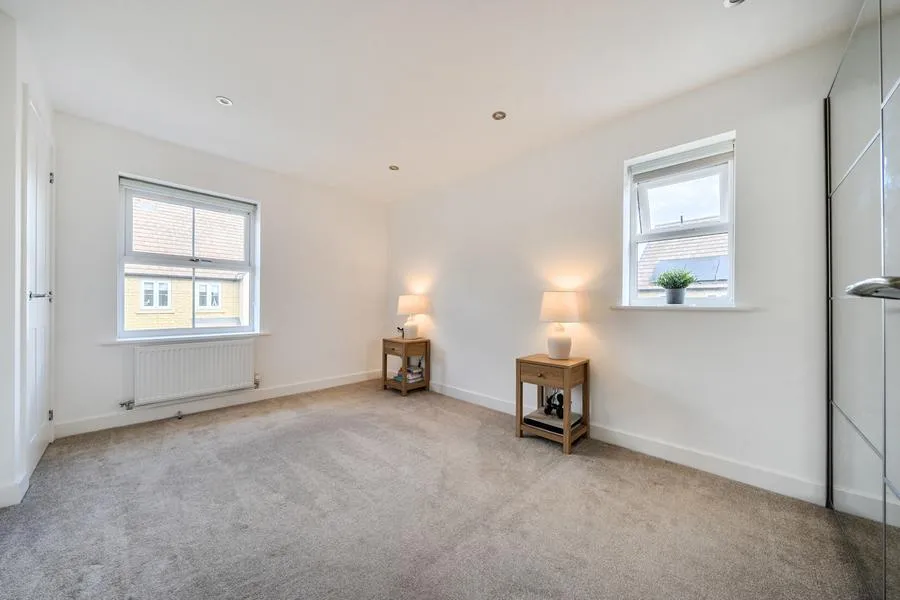 Blush Crescent, Carterton, OX18, photo 17