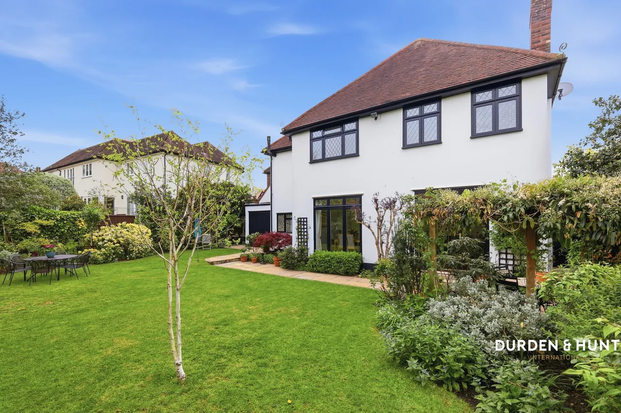 Spareleaze Hill, Loughton, IG10, photo 30