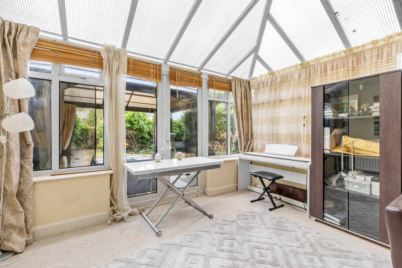Longcroft Avenue, Wendover, HP22, photo 6
