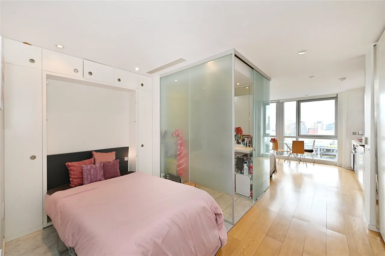 Fairmont Avenue, London, E14, photo 4