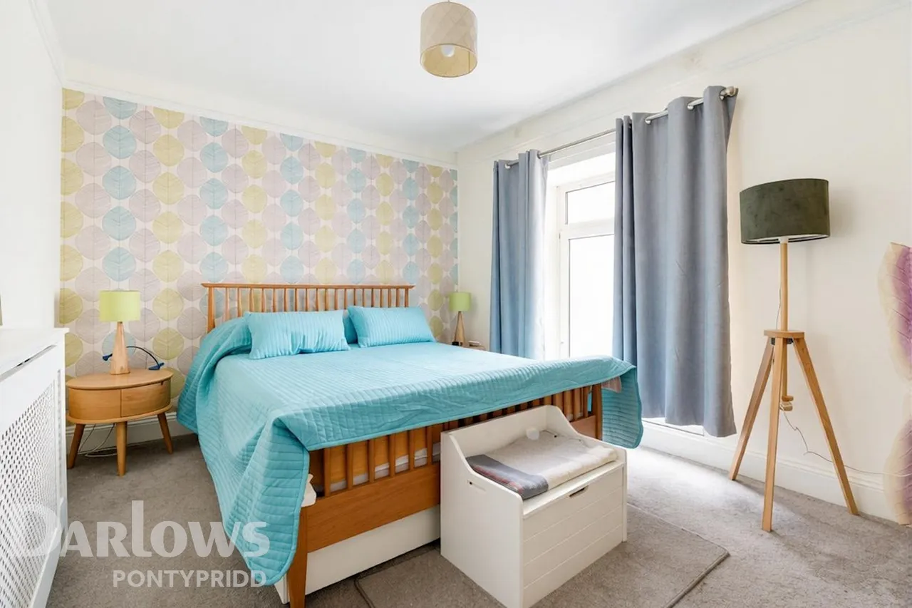 Llwynmadoc Street, Pontypridd, photo 17