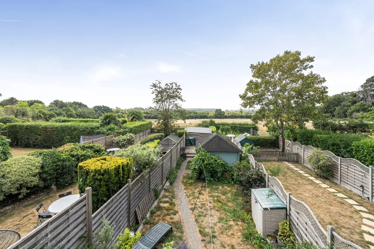 Taplow, Buckinghamshire, photo 23