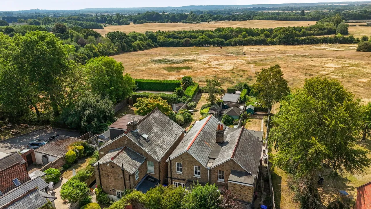 Taplow, Buckinghamshire, photo 13