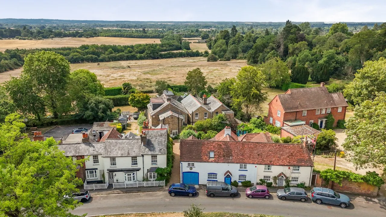 Taplow, Buckinghamshire, photo 14