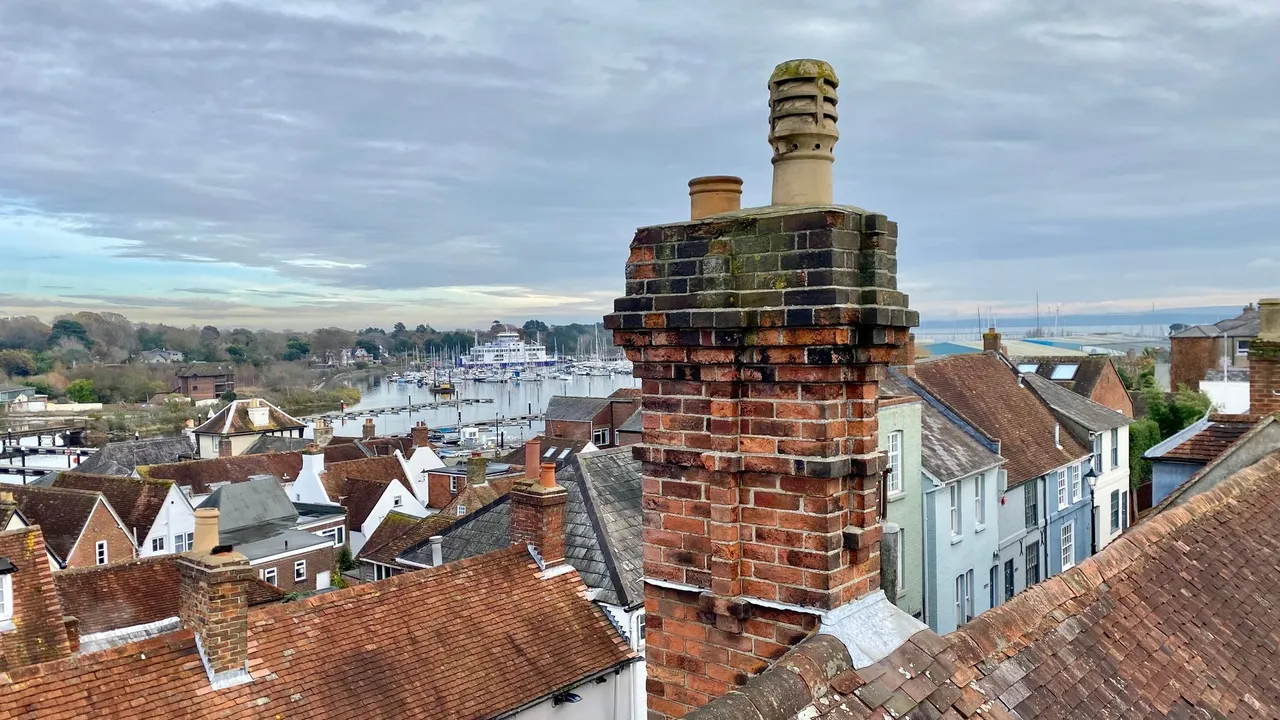 High Street, Lymington, SO41, photo 16