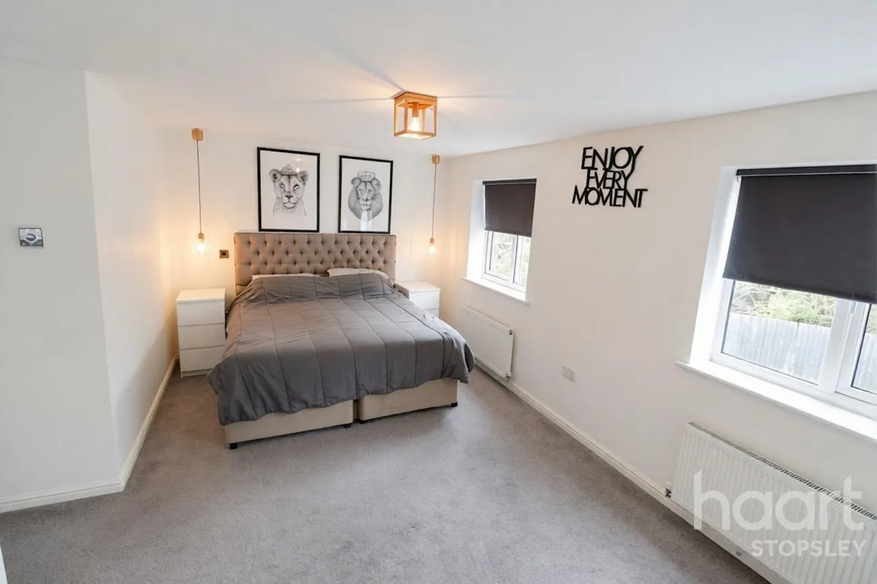 Woodfield Grove, Luton, LU2, photo 19