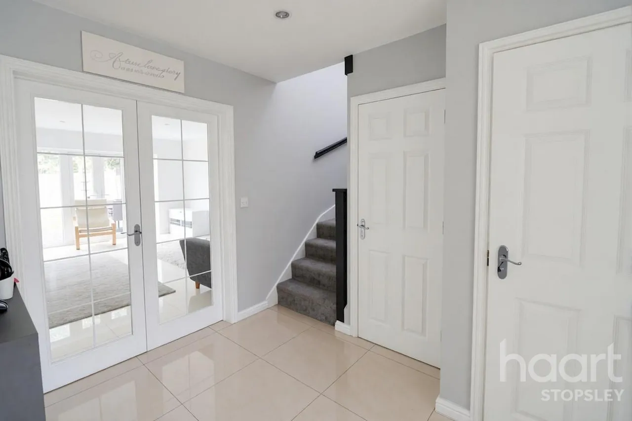 Woodfield Grove, Luton, LU2, photo 7